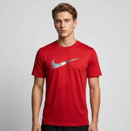 The Nike Tee – Athletic Cut – Logo – Dri Fit Clozaar